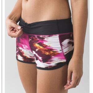 Lululemon‎ Speed Short *4-way Stretch Pigment Wind Berry Rumble Multi sz 2